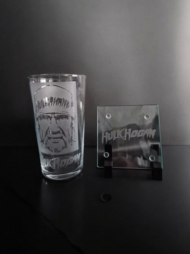 Hulk hogan hand - hand, etched