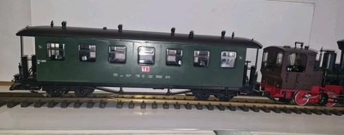 Green scale 45mm gauge - green,