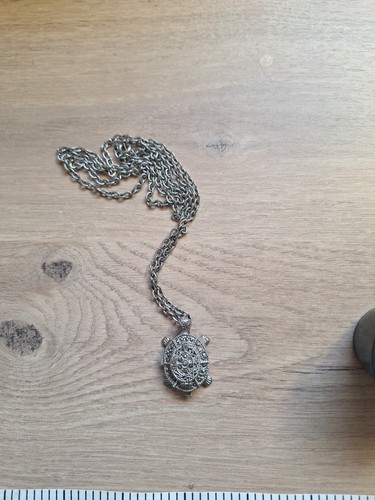 Silver tone tortoise pendant - tone,
