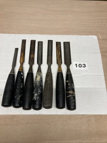 Wood working chisels - 7, black