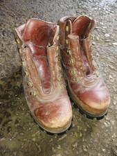 Brasher ladies size 5 leather