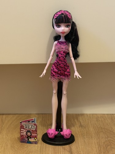 Monster high dead - monster, tired