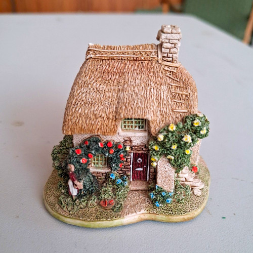 Lilliput lane rose bouquet - lilliput,