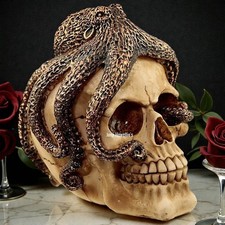 Gothic Skull Ornament Bronze