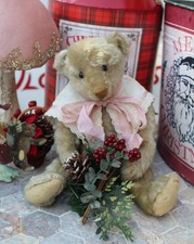 Wonderful antique white Steiff