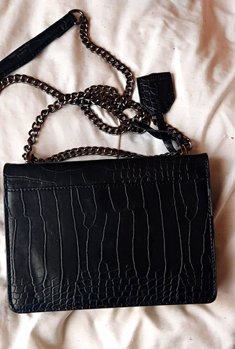 Black croc ysl crossbody - black,