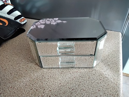 Glass jewellery box with - box,with, pink