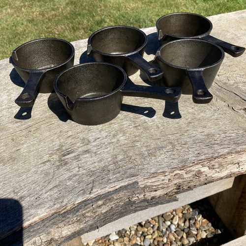 Set cast iron - ,