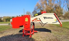 Branch Logger, Wood Chipper
