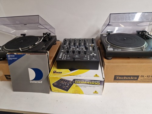 Technics 1210 mk2 2 - 1210, x