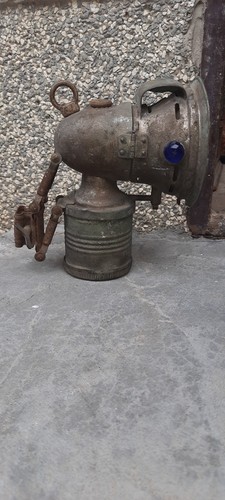 Old bicycle lamp - old,