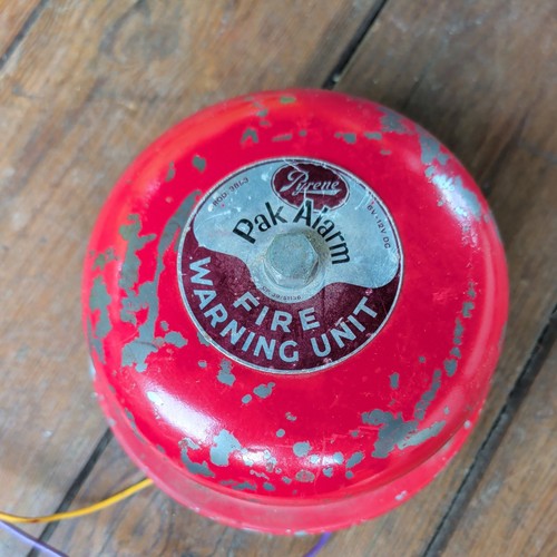 Vintage pyrene red pak - red,