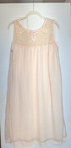 Vintage 1960s avian peach - (2),