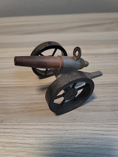 Hand made replica - hand,