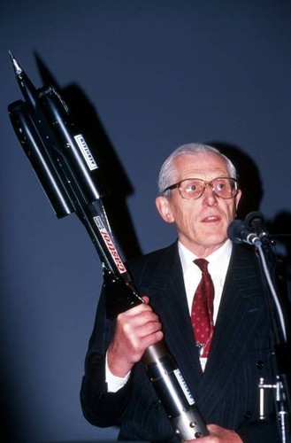 Ron ayres aerodynamicist for - ron,
