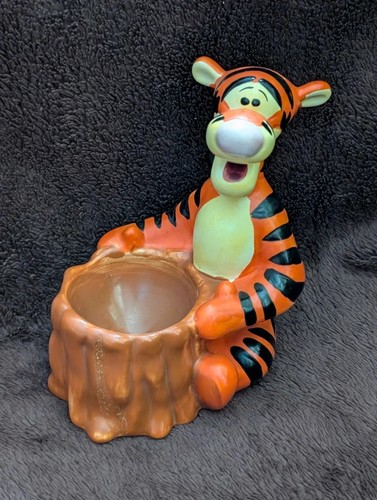 Official disney tigger ceramic - disney,