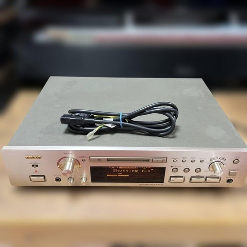 Teac minidisc recorder - md-10,