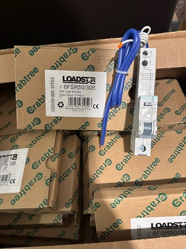 Crabtree loadstar rcbo - 40, x