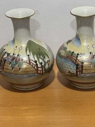 Pair satsuma hand painted - pair,
