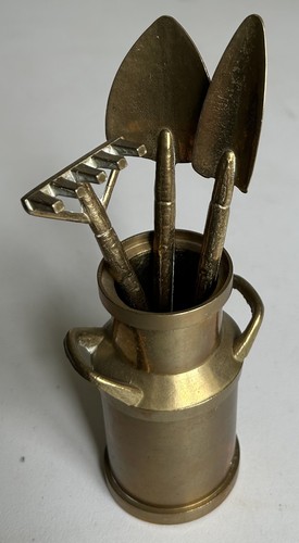 Vintage brass drain spade - drain,