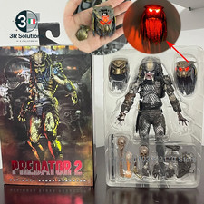 NECA Elder Predator Figura Con LED Predator VS Alien Edition Predator Alien Hunt