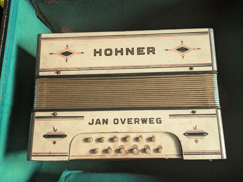 Hohner verdi piano accordion - hohner, 1