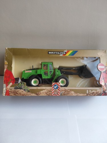 Britains farm toys - farm,