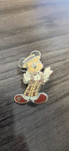 Disney pin mickey - mouse, main