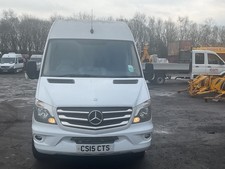 Mercedes Sprinter Minibus 