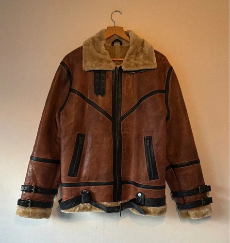 Vintage aviator flying - vintage, b-3
