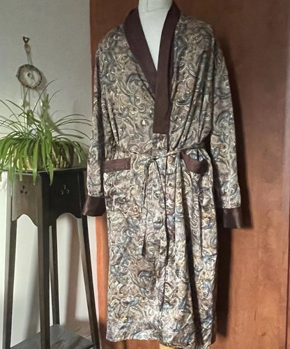 Vintage mens dressing gown - mens,