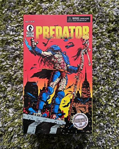 Neca predator 25th anniversary - neca,
