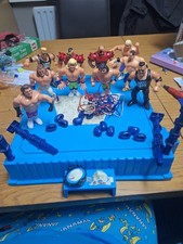 Wwf Hasbro figures and ring