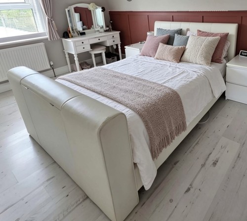 Bed frame with - manual, tv