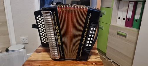 Hohner corona iii button - corona,