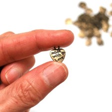 20 Handmade with Love Heart