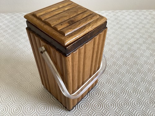 Vintage wooden métal - vintage, lined