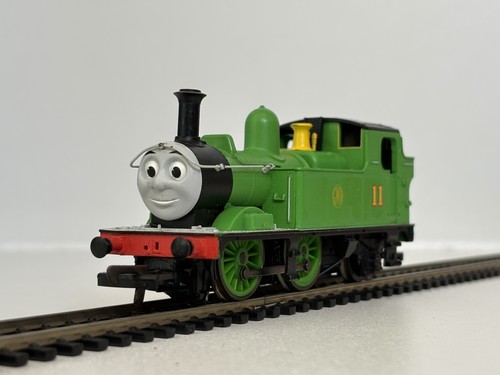 Hornby gauge thomas - hornby,