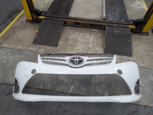 Toyota avensis 2014 used front - toyota,