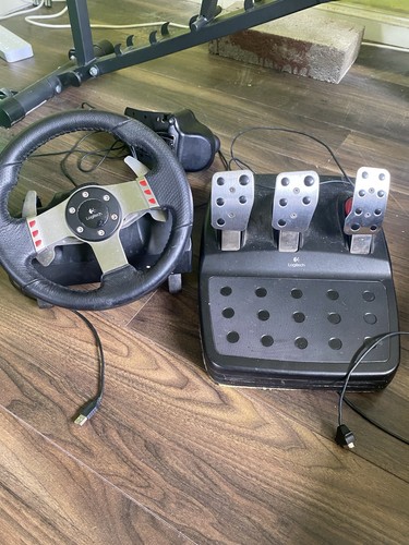 Logitech g27 racing steering - logitech,