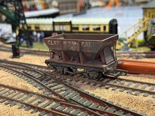 Mainline 37-180 OO Gauge Clay