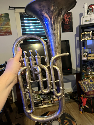 White king alto - king, 8”