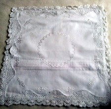 NEW ANTIQUE STYLE CUSHION