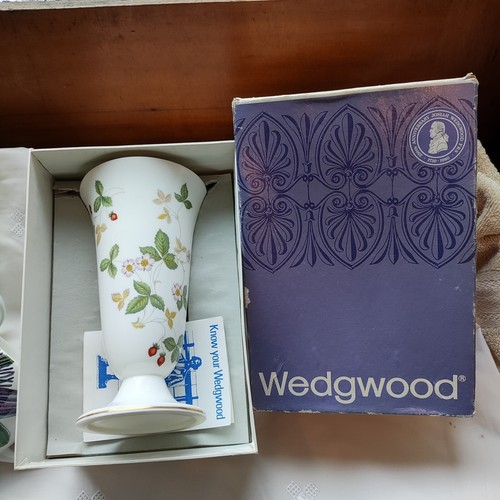 Wedgwood wild strawberry vase - wedgwood,