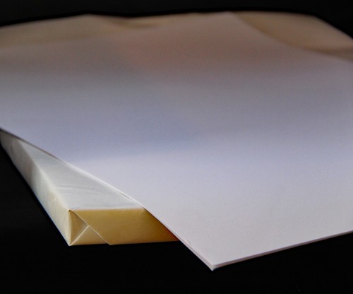 220 white paper disposable - 220,