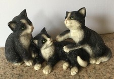 Leonardo Collection Three Cute