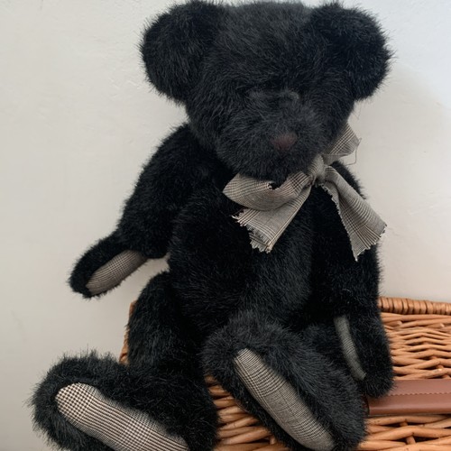 Collectible boyd bear - boyd,