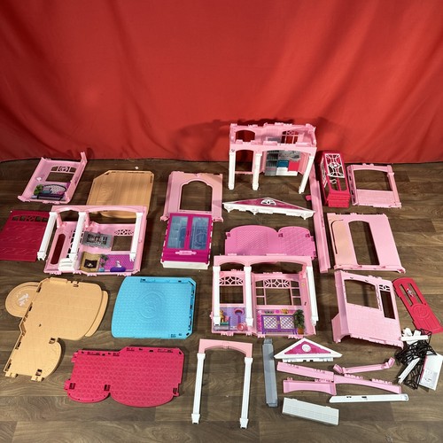Barbie dream house - barbie,