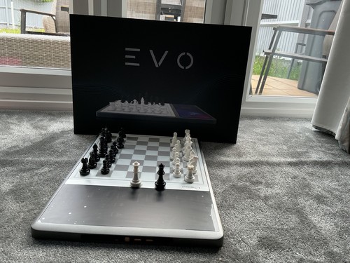 Chessnut evo smart chess board - chessnut,