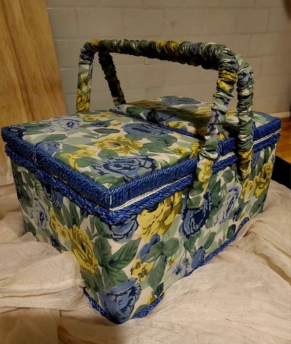 Stunning vintage fabric sewing - stunning,